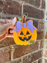 Load image into Gallery viewer, Fall Freshies