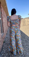 Load image into Gallery viewer, The Jennifer jumper
