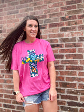 Load image into Gallery viewer, Pink Floral Cross tee
